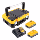 DeWalt DCB 1104 P2T Akku Starter Set 18 V mit 2x Akku 5,0 Ah + DCB 1104 Ladegerät + TSTAK
